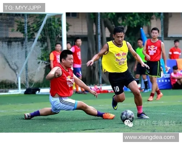 北京足球队耐力对比深度解析揭示球队训练与比赛表现的关键因素 北京足球队耐力对比深度解析揭示球队训练与比赛表现的关键因素