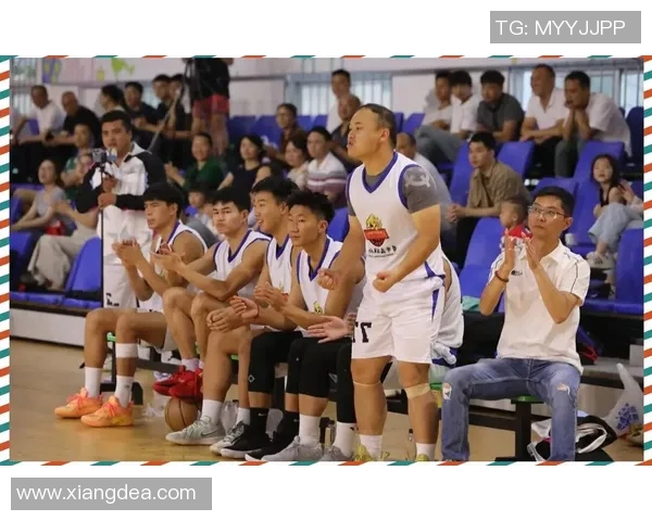 南京篮球队在篮球团队协作排行榜中荣获第四名展现出色团队精神与默契配合 南京篮球队在篮球团队协作排行榜中荣获第四名展现出色团队精神与默契配合