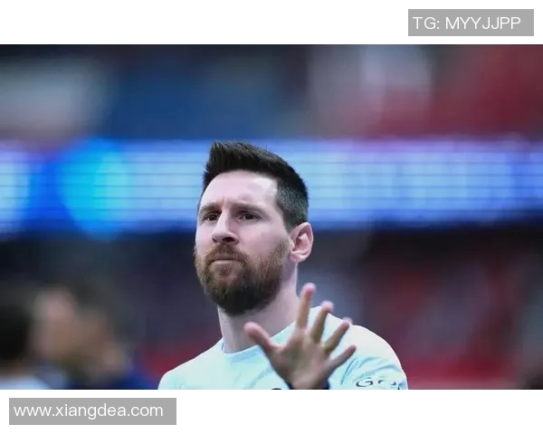 外国网友热议足球明星表现与影响力的多元视角分析 外国网友热议足球明星表现与影响力的多元视角分析