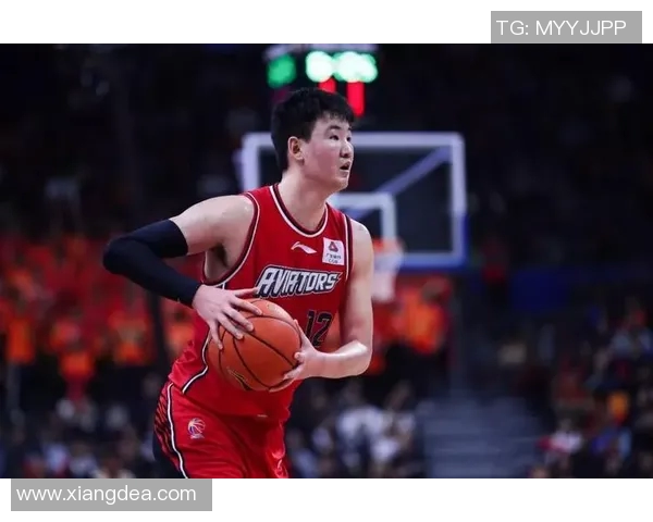 西安篮球队在挑战赛中以56分稳居积分榜首位展现强劲实力